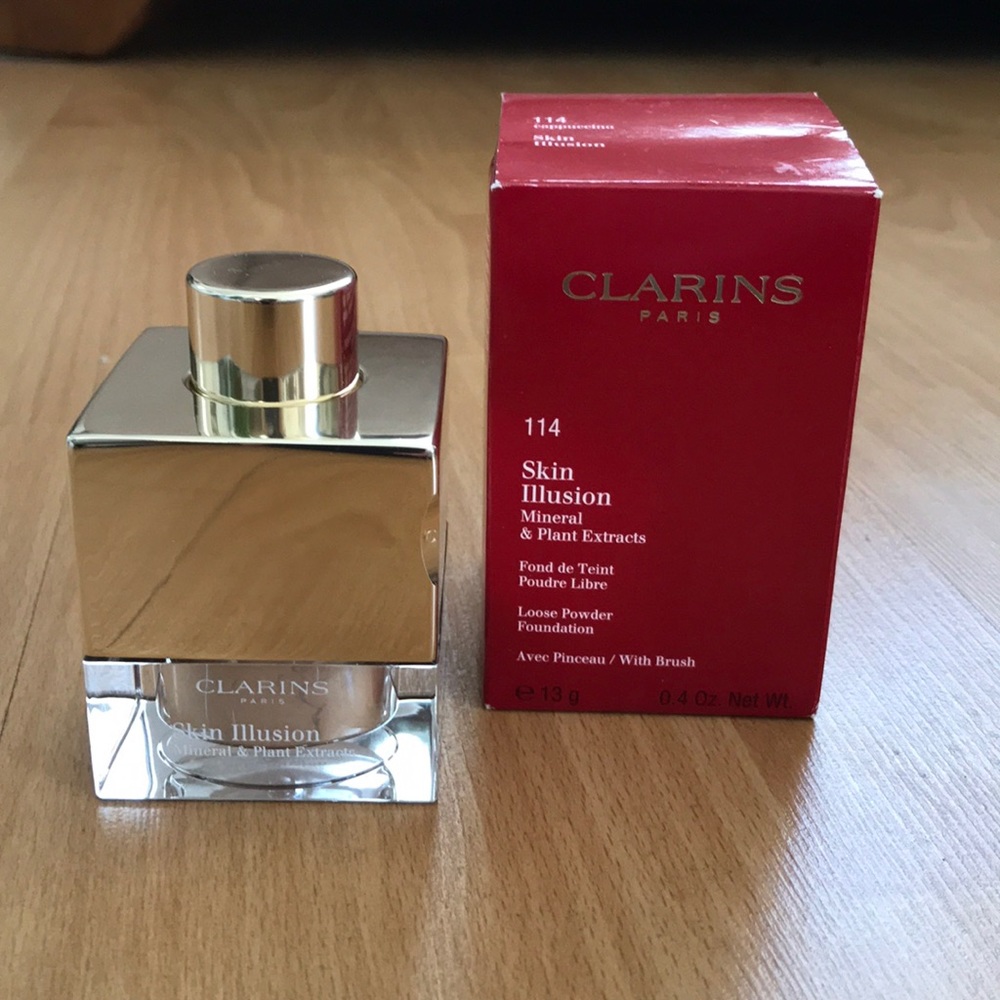 Clarins Loose Powder Foundation